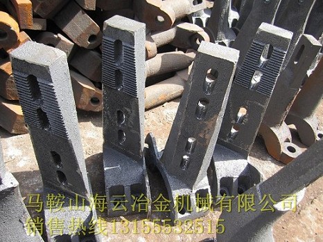 青島科尼樂(lè)4.5方雙臥軸攪拌機(jī)鑄鋼右攪拌臂、4500右側(cè)刮刀制造廠