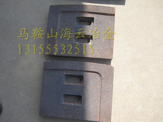 高永力1方半雙軸式攪拌機好質(zhì)量刮刀、1500耐磨全套襯板供應商