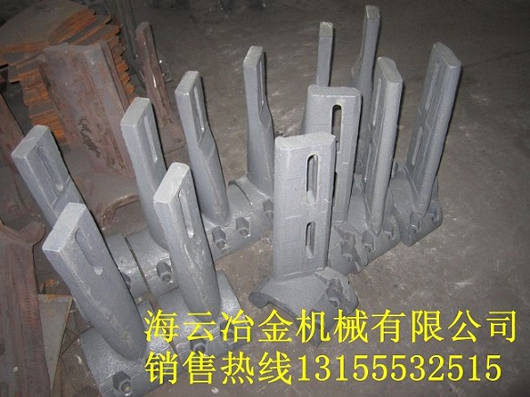 三一重工4500攪拌機(jī)配件、4.5方多元素側(cè)攪拌臂、耐磨端襯板低價